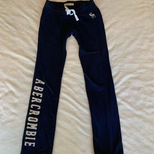 Girl’s Abercrombie Kids Sweatpants